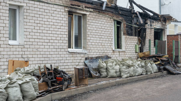 24/7 Emergency Fire Damage Removal experts in Metamora, IL